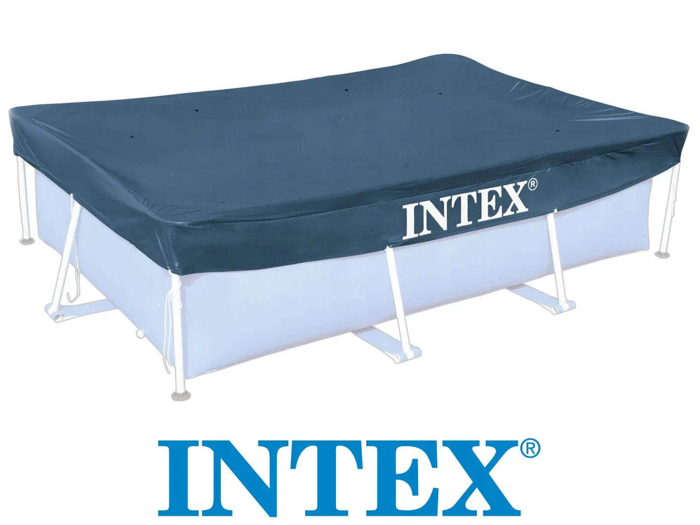 Intex baseina pārvalks uz rāmja baseina no slīpā skata, redzamas savilkšanas auklas un tumšs pārklājums