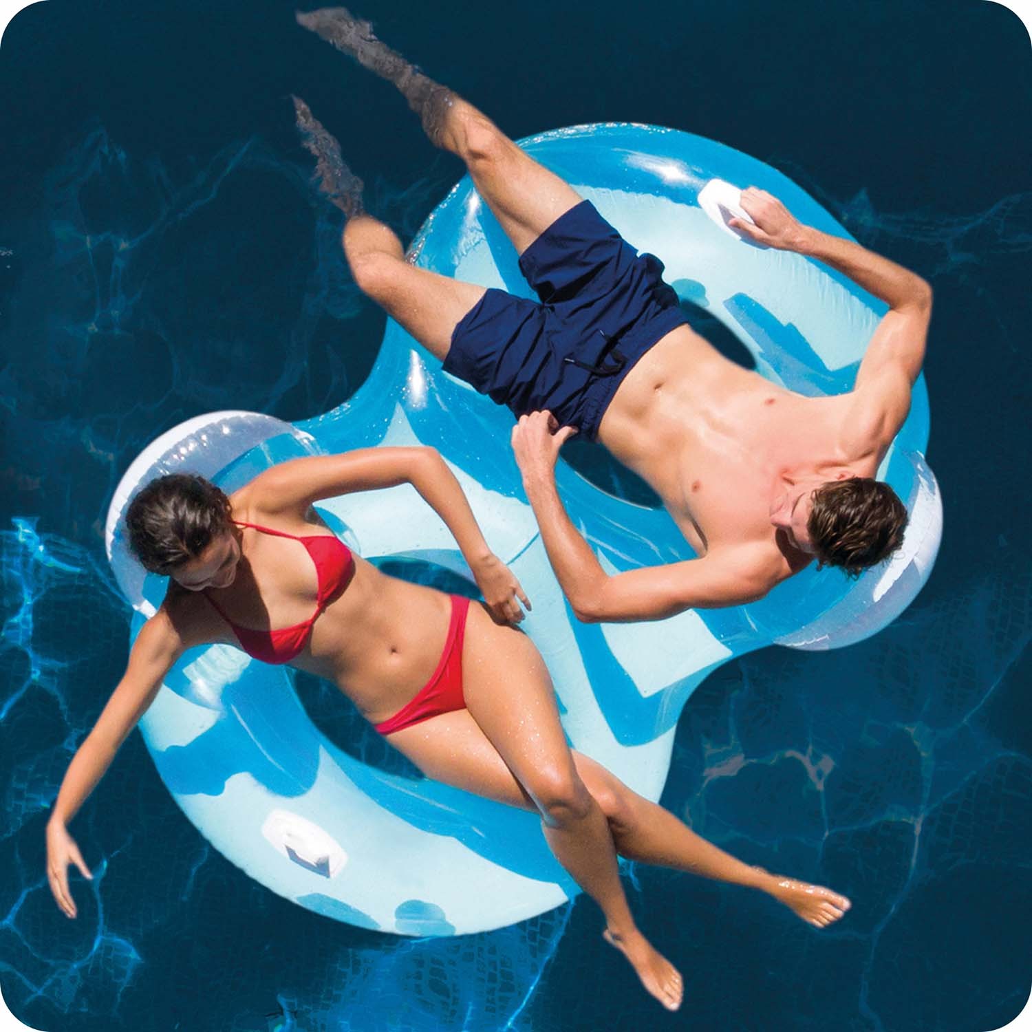 Intex divvietīgā peldošā krēsla skats no augšas ar divām sēdvietām un rokturiem sānos