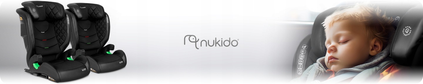 Melns Nukido Louis Soft bērnu autokrēsliņš ar mazgājamā apdare un bērnu sēdpozīciju blakus zīmola logotipam