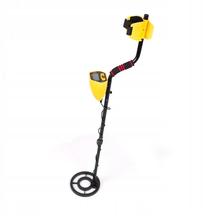 Cobra Tector CT-1028 metāla detektors pilnā augstumā ar spoli apakšā un balstu augšā