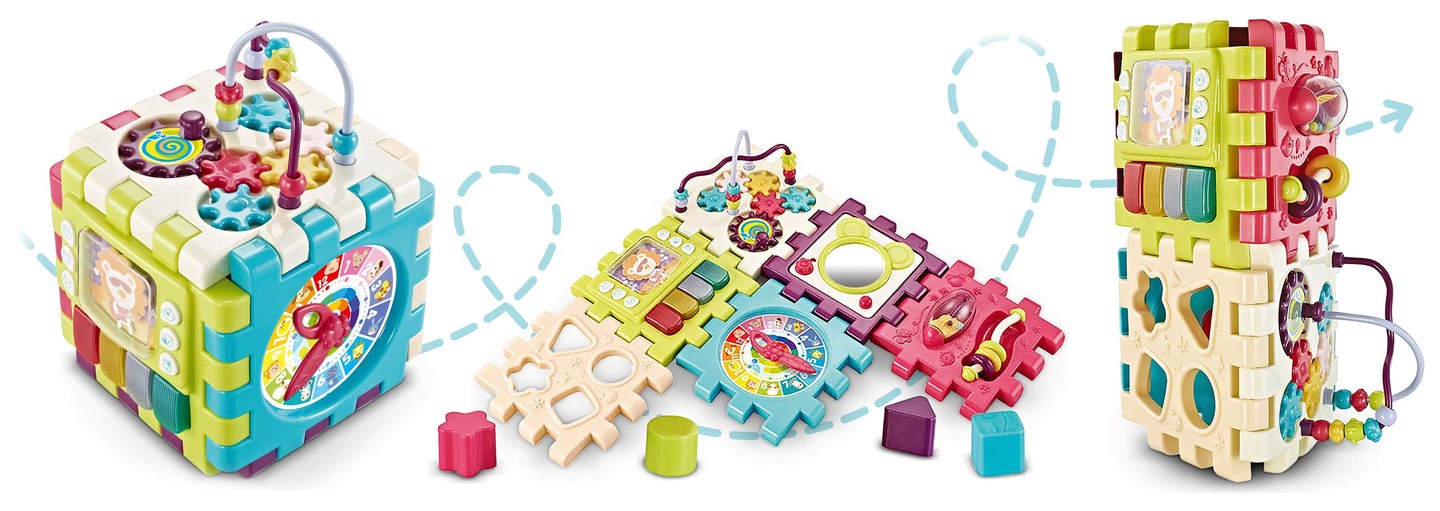 Ricokids mācību kubs vairākās salikšanas kombinācijās ar redzamiem kustīgiem elementiem un detaļām