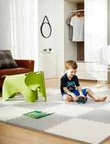 Lielais putu paklājs puzle Ricokids 60x60 cm, 4 gab., balti un pelēki – produkta galerijas skats, 11. pozīcija