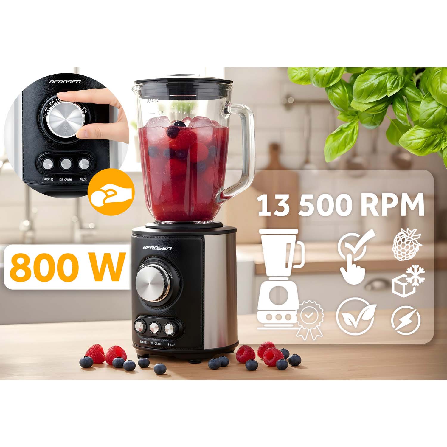 Berdsen blenderis ar 800 W jaudas uzrakstu, 13 500 RPM norādi un apgaismotiem režīmiem